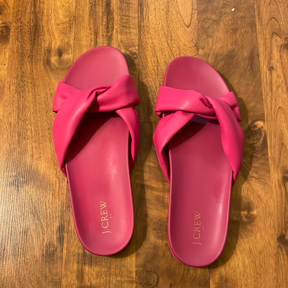 J.crew factory pool slides